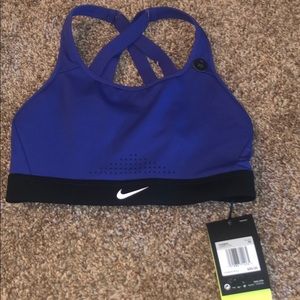 Nike Women’s XS impact high support sports Bra